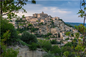 法国最美的村庄－－戈尔德(Gordes)(摄影师Robert Palomba，图片来源© Atout France)